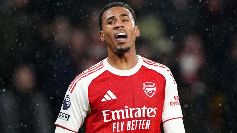 Gabriel reacts to Wolves