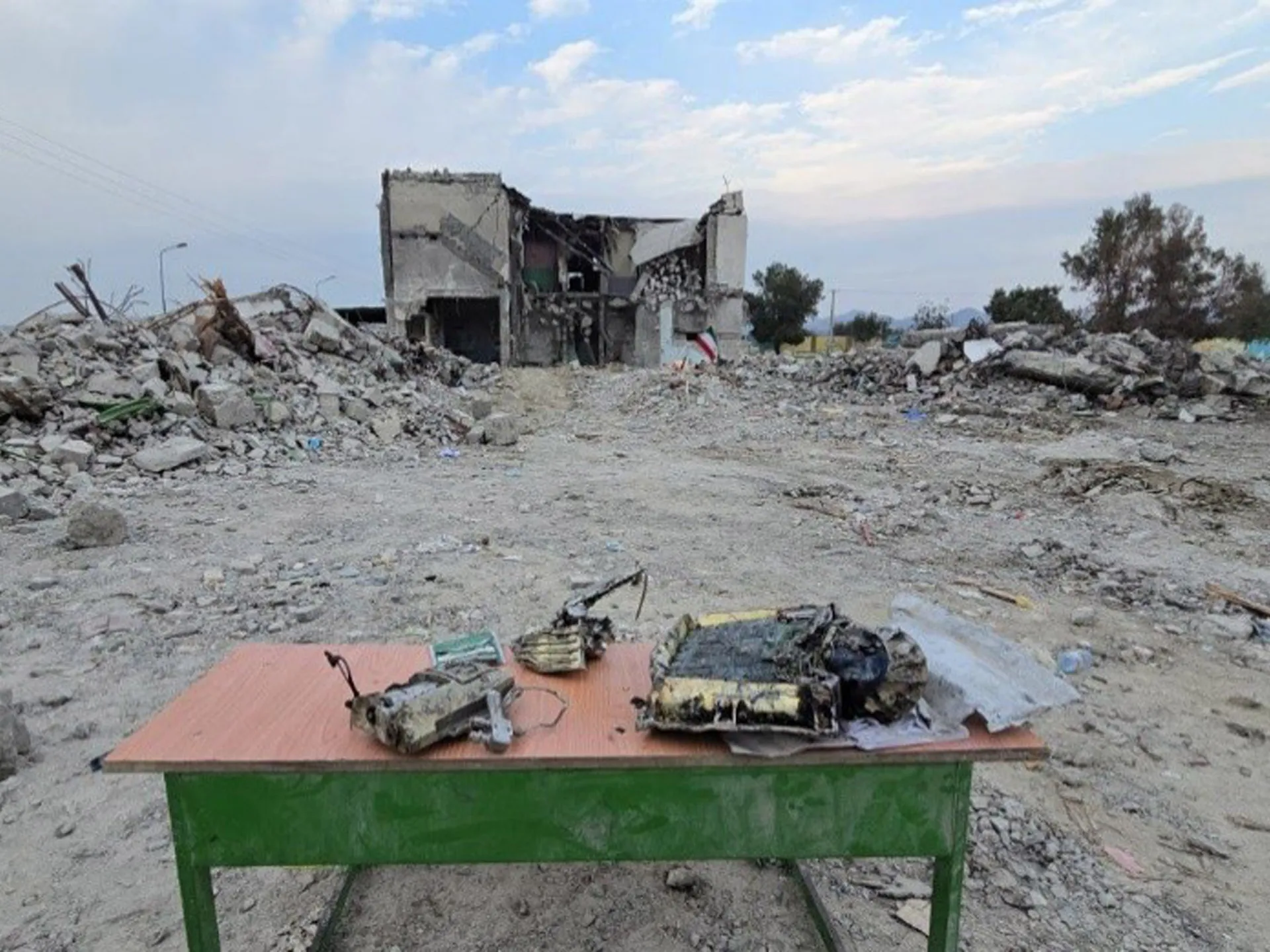 मिनाब: जब दुनिया की सबसे सटीक मिसाइल ने कक्षा को चुना | ईरान के खिलाफ अमेरिका-इजरायल युद्ध