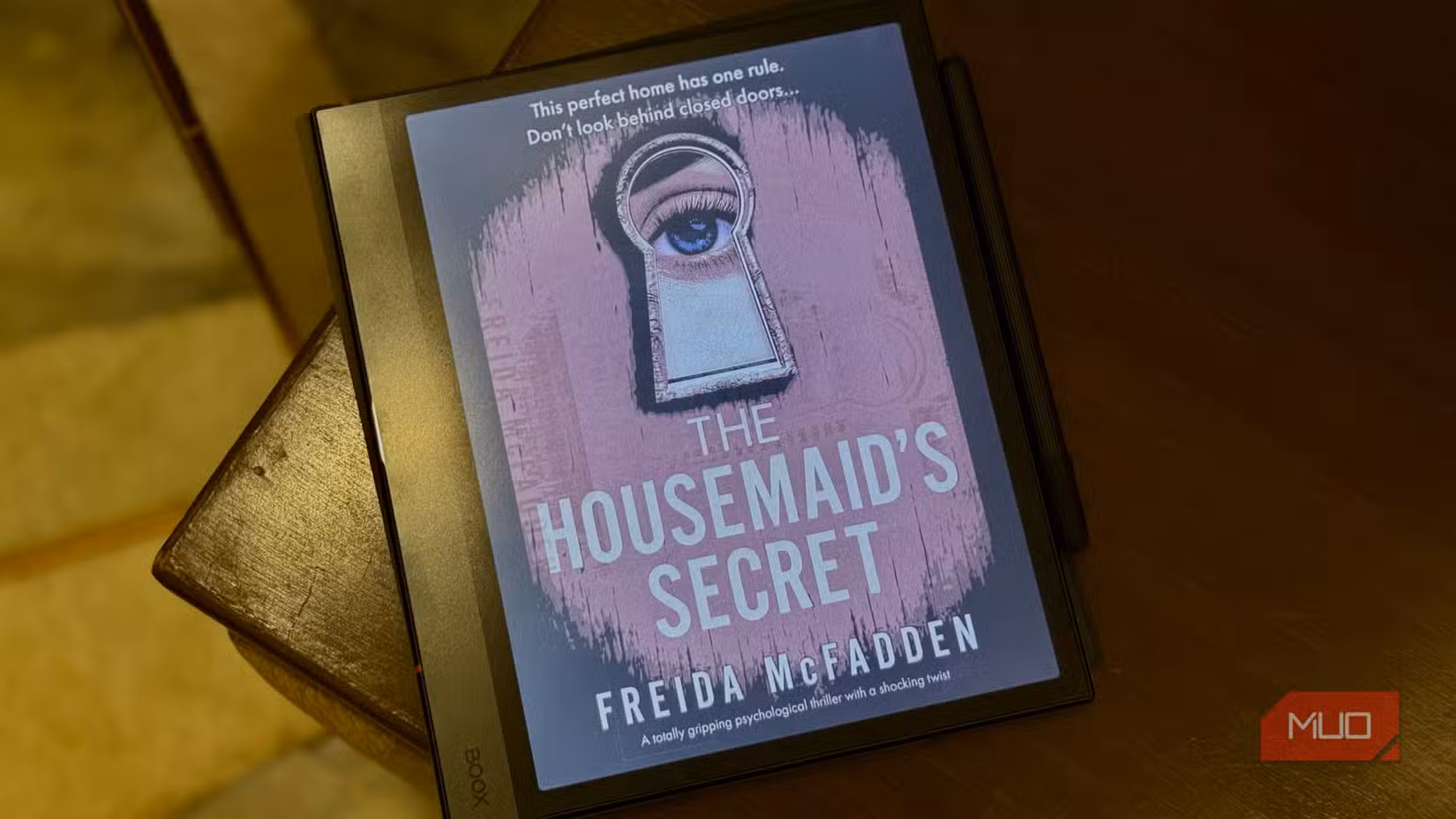 ई-पुस्तक बूक्स ई-रीडर पर खुली