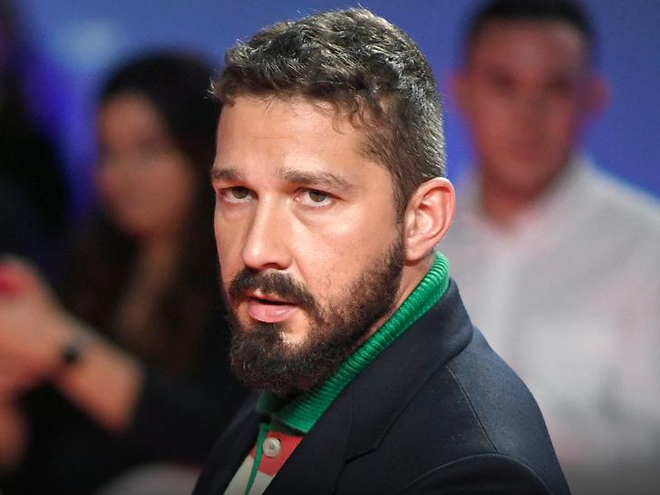 शिया ला बियॉफ़ मेन गेटी