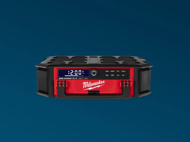 Image may contain: electronics, hardware, computer hardware, stereo, gas pump, machine, pump and amplifier