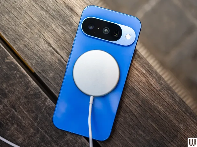 Image may contain: electronics, mobile phone and phone