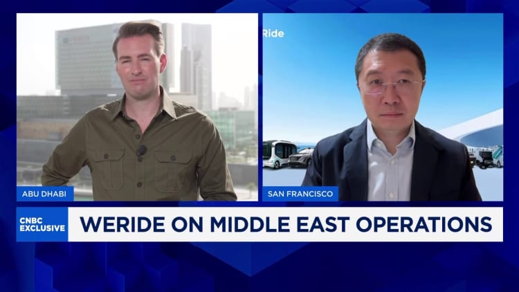 वेराइड डबल्स मिडिल ईस्ट: रोबोटैक्सिस दुबई में तैनात