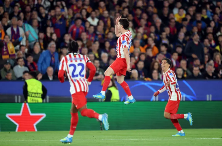 Soccer Football - UEFA Champions League - Quarter Final - First Leg - FC Barcelona v Atletico Madrid - Spotify Camp Nou, Barcelona, ​​​​​​​​Spain - April 8, 2026 Atletico Madrid's Julian Alvarez celebrates their first goal REUTERS/Nacho Doce
