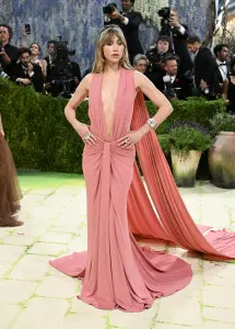 Suki Waterhouse at The 2026 Met Gala Celebrating "Costume Art" held at The Metropolitan Museum of Art on May 04, 2026 in New York, New York.