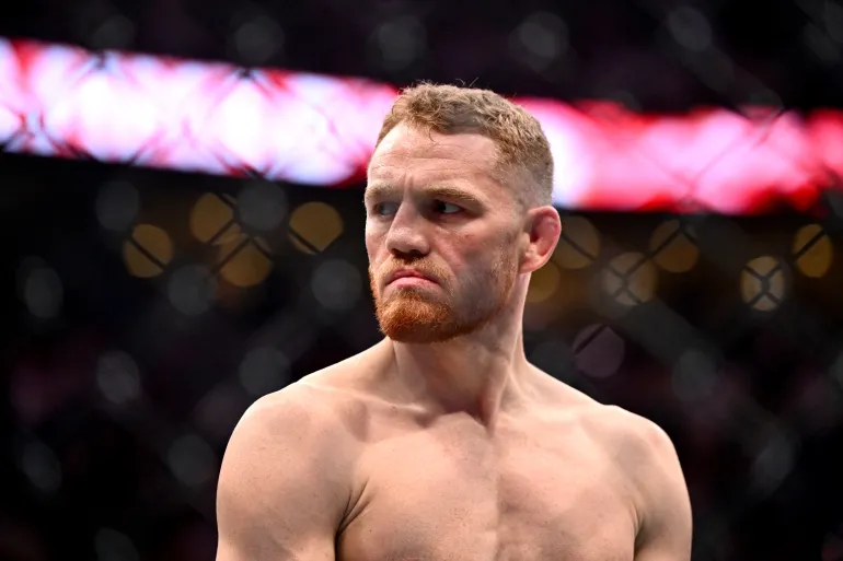 MONTREAL, QUEBEC - MAY 10: Jack Della Maddalena of Australia reacts as he enters the octagon before a welterweight title fight against Belal Muhammad of the United States during UFC 315 at Bell Center on May 10, 2025 in Montreal, Quebec. Minas Panagiotakis/Getty Images/AFP (Photo by Minas Panagiotakis / GETTY IMAGES NORTH AMERICA / Getty Images via AFP)